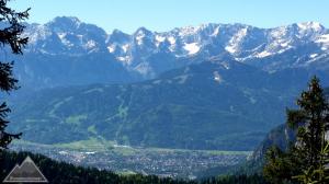 Garmisch-Partenkirchen mit Wetterstein